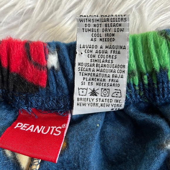 Peanuts Christmas PJ Pants - Picture 6 of 10